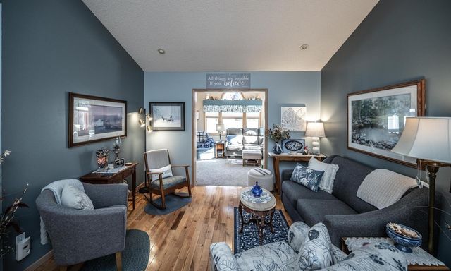 133 Hickory Court, Farmington, MN 55024