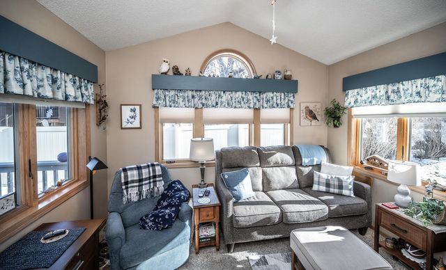 133 Hickory Court, Farmington, MN 55024