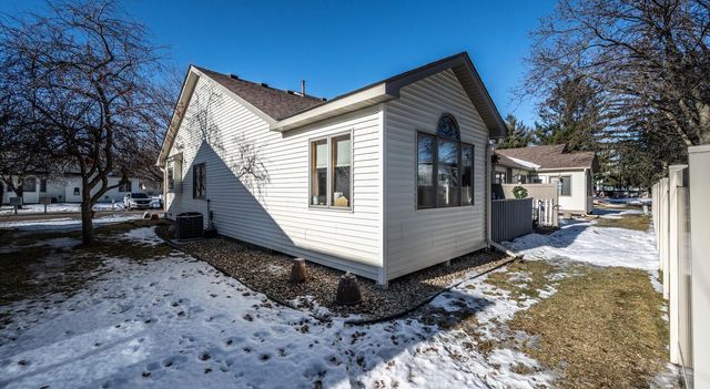 133 Hickory Court, Farmington, MN 55024