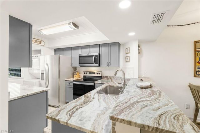6645 Estero BLVD 305, Fort Myers Beach, FL 33931