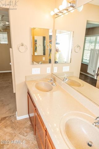 2162 W Scully Drive, Phoenix, AZ 85023