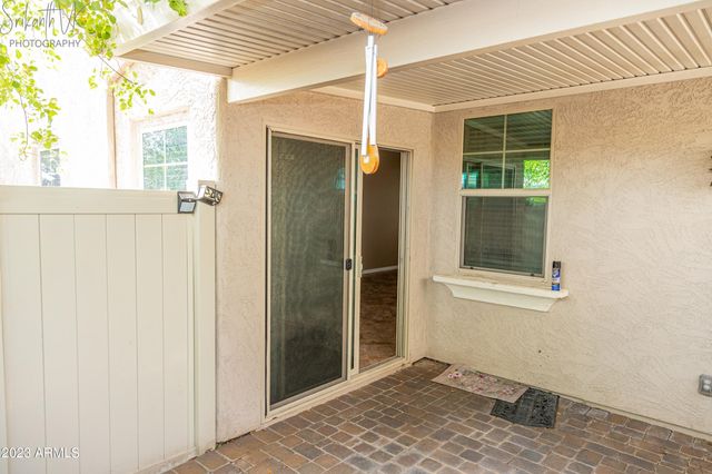 2162 W Scully Drive, Phoenix, AZ 85023