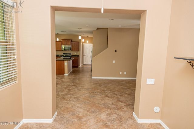 2162 W Scully Drive, Phoenix, AZ 85023