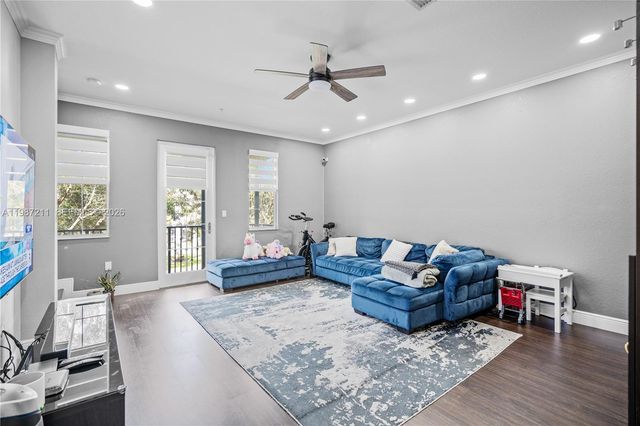 2559 SW 119th Ter, Miramar, FL 33025