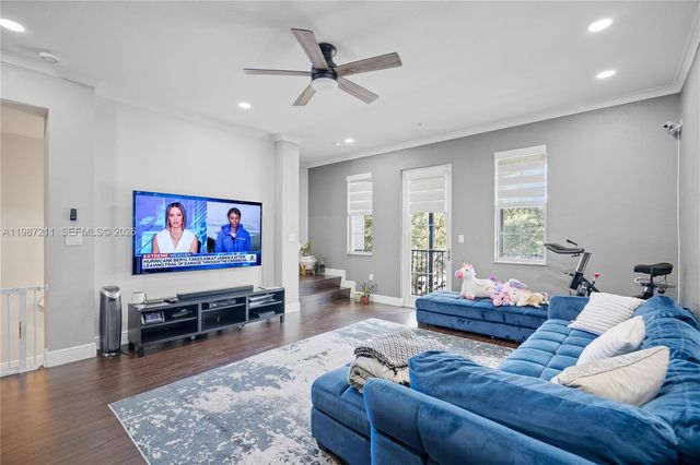 2559 SW 119th Ter, Miramar, FL 33025