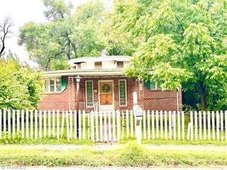 320 S Washington Avenue, Reidsville, NC 27320