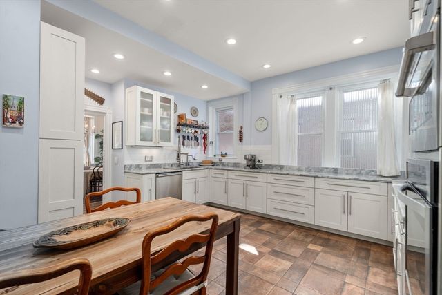 7 Parkman St 1, Brookline, MA 02446