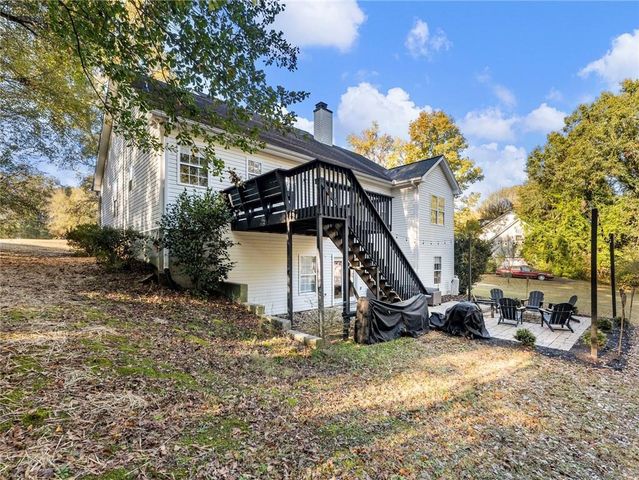 74 Indian Creek Way, Hoschton, GA 30548