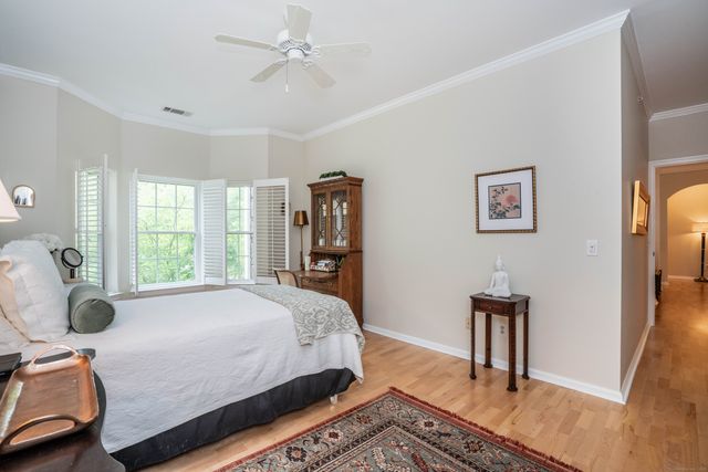 1 West Street 322, Simsbury, CT 06070