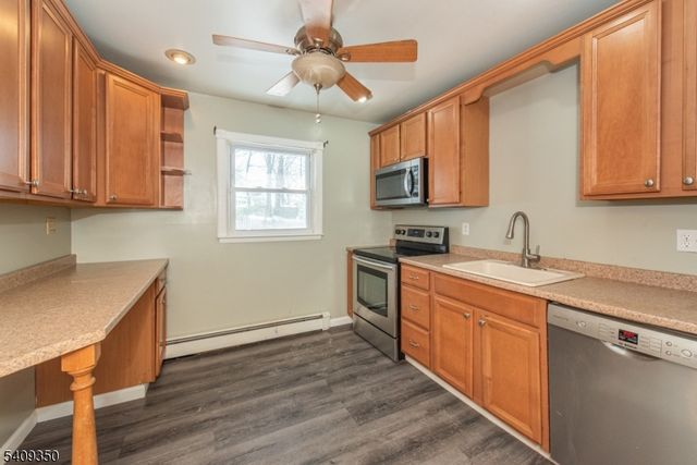 504 Edith Rd, Roxbury Twp., NJ 07850