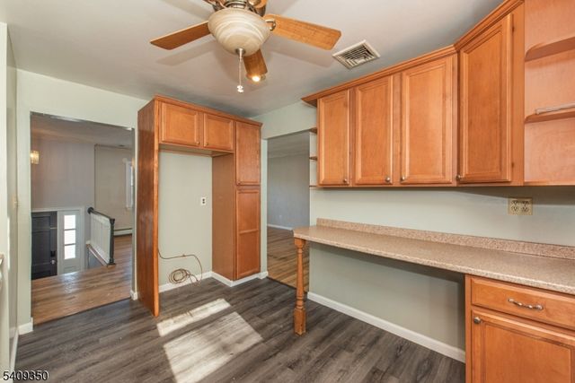 504 Edith Rd, Roxbury Twp., NJ 07850