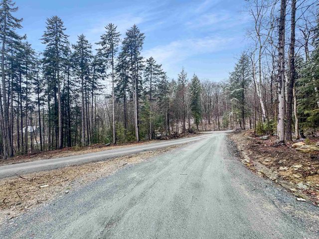1511 East Dover Road, Wardsboro, VT 05355