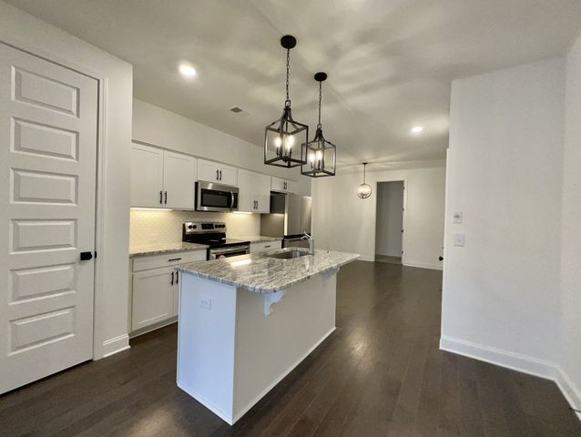 530 Tobias St, Gallatin, TN 37066