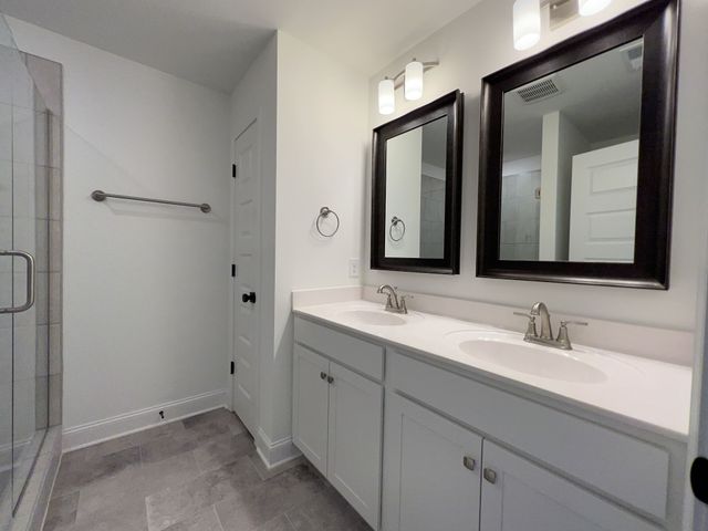 530 Tobias St, Gallatin, TN 37066