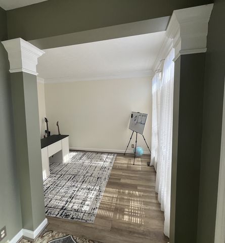 2356 Edencrest Dr, Antioch, TN 37013