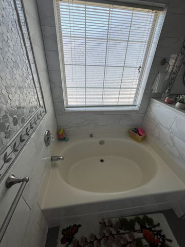 2356 Edencrest Dr, Antioch, TN 37013