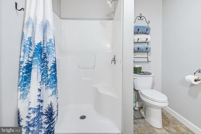 5307 OAK LEAF DR, Mount Joy, PA 17552