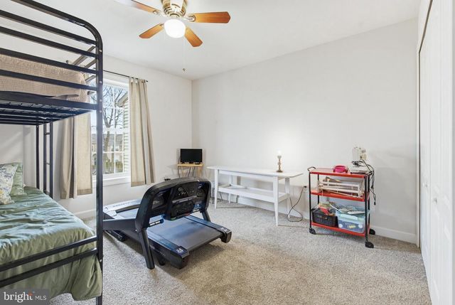 5307 OAK LEAF DR, Mount Joy, PA 17552