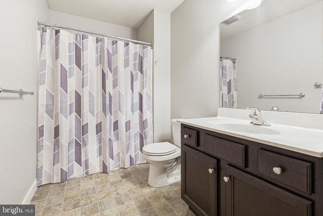 5307 OAK LEAF DR, Mount Joy, PA 17552