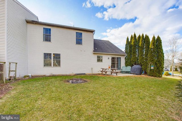 5307 OAK LEAF DR, Mount Joy, PA 17552