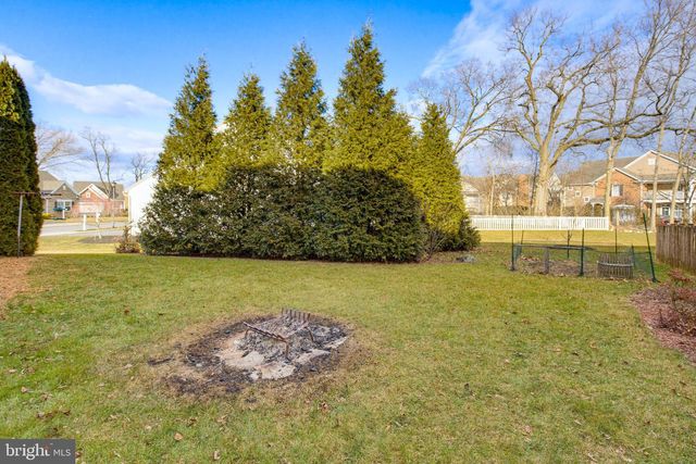 5307 OAK LEAF DR, Mount Joy, PA 17552