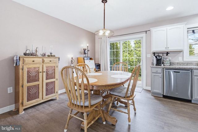 5307 OAK LEAF DR, Mount Joy, PA 17552