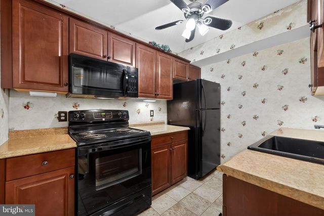 2 CHARLES CARROLL BLDG, Turnersville, NJ 08012