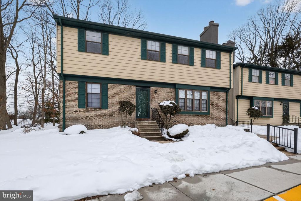 2 CHARLES CARROLL BLDG, Turnersville, NJ 08012