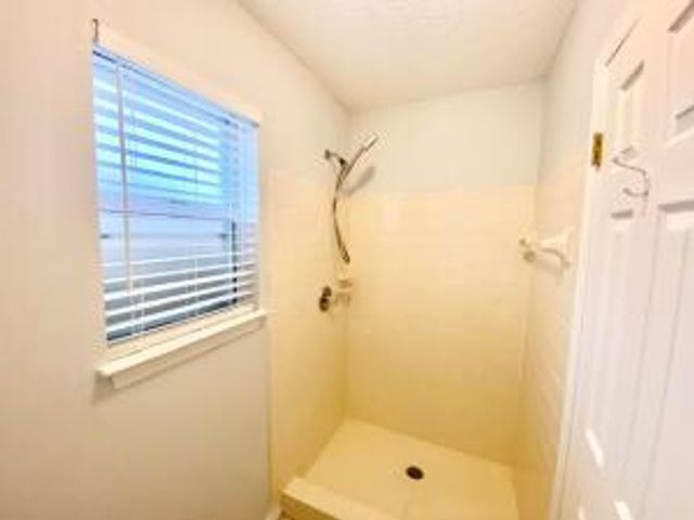 102 Midland Court, Niceville, FL 32578