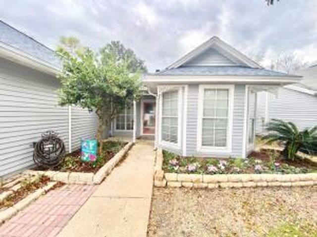 102 Midland Court, Niceville, FL 32578