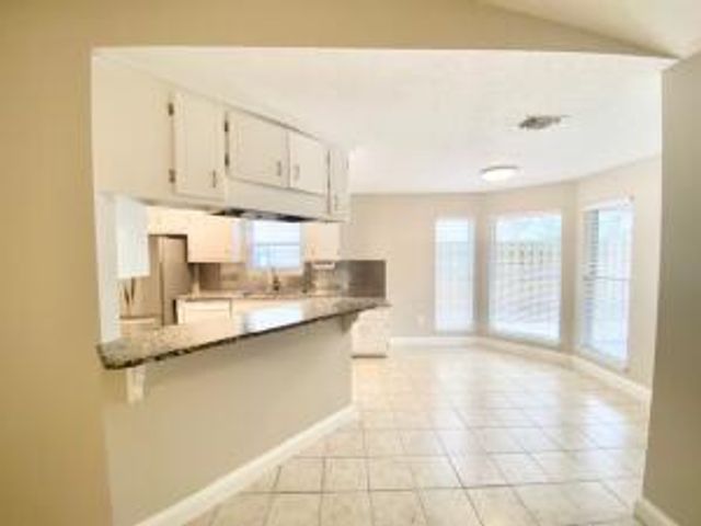 102 Midland Court, Niceville, FL 32578