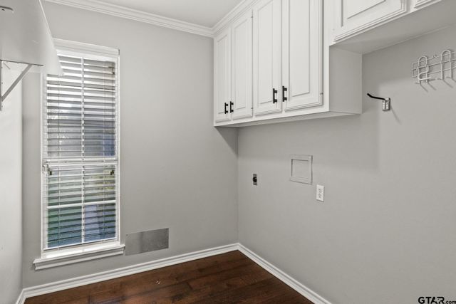 100 Turnberry Circle, Mt Pleasant, TX 75455