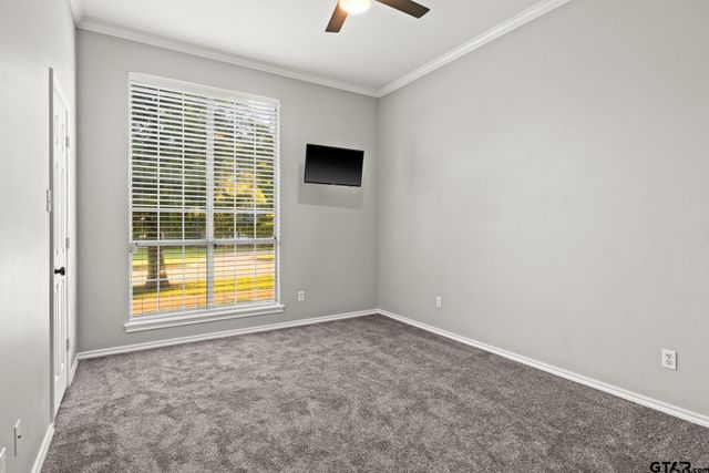 100 Turnberry Circle, Mt Pleasant, TX 75455