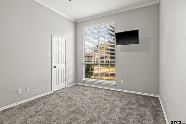 100 Turnberry Circle, Mt Pleasant, TX 75455