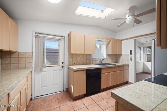 8509 E Louise Drive, Tucson, AZ 85730