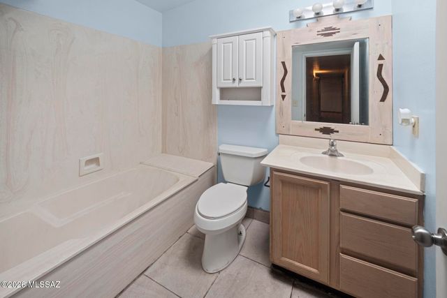 8509 E Louise Drive, Tucson, AZ 85730