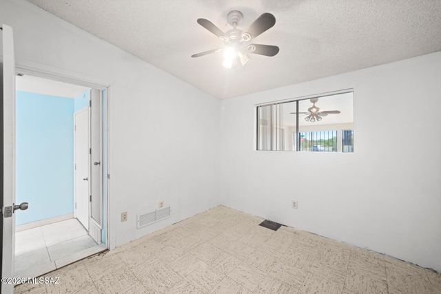 8509 E Louise Drive, Tucson, AZ 85730