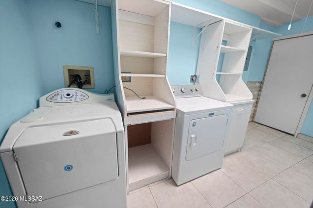 8509 E Louise Drive, Tucson, AZ 85730