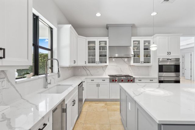 7406 NW 27th Avenue, Boca Raton, FL 33496