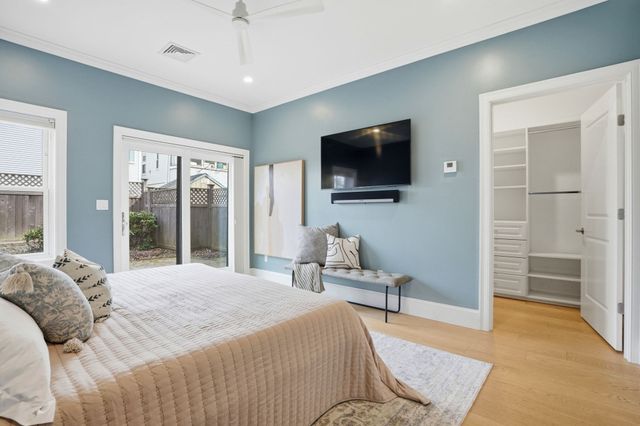 315 Highland Ave 101, Somerville, MA 02144