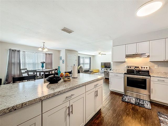 9040 SE 88TH STREET, Ocala, FL 34472