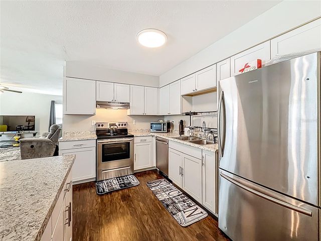 9040 SE 88TH STREET, Ocala, FL 34472