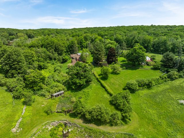 132 Curtiss Road, Warren, CT 06777