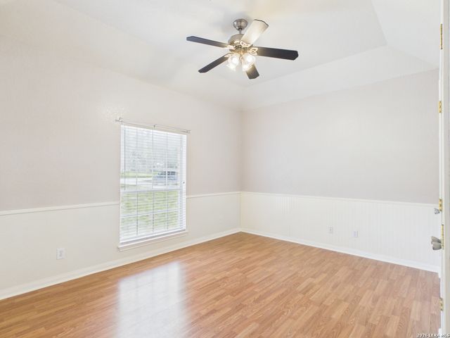 108 DEER RDG, La Vernia, TX 78121