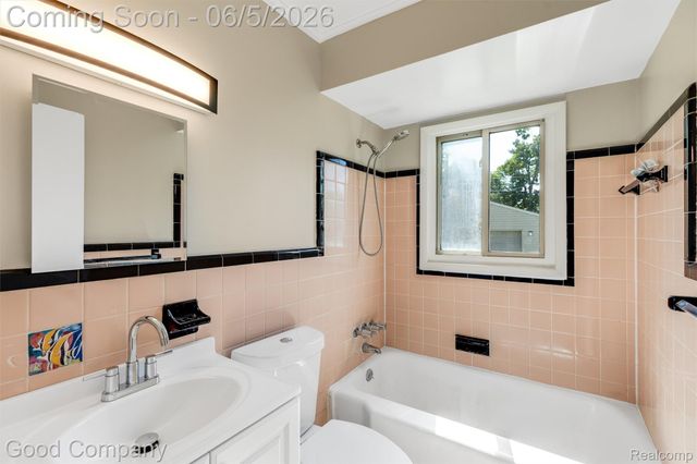 7972 Ziegler Street, Taylor, MI 48180