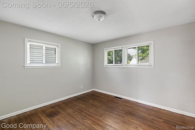 7972 Ziegler Street, Taylor, MI 48180