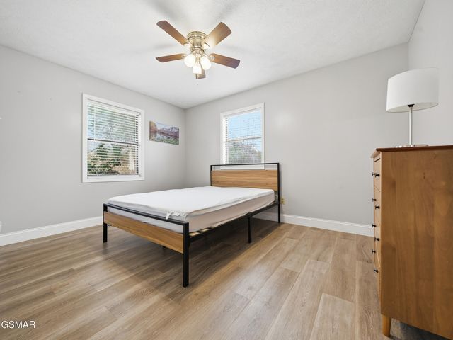 521 Sourdough Hollow Road, Kodak, TN 37764