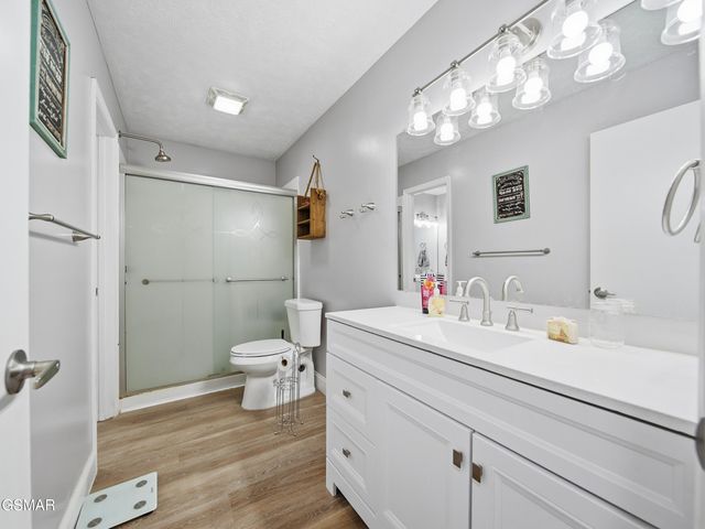 521 Sourdough Hollow Road, Kodak, TN 37764