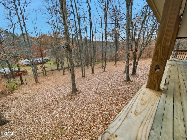 521 Sourdough Hollow Road, Kodak, TN 37764