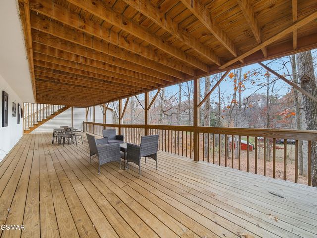 521 Sourdough Hollow Road, Kodak, TN 37764